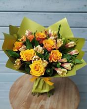 Букет цветов из:  Альстромерии и Розы #REPLACE_PRED# Миньяре