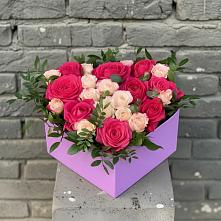 Цветочная композиция из Розы в коробке в Миньяре
