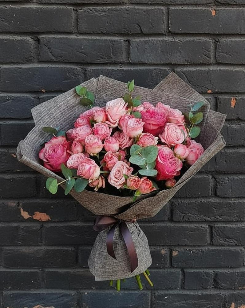 Букет цветов из: Розы в Миньяре