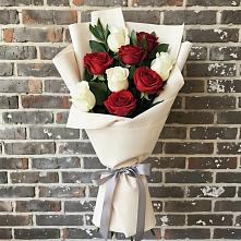 Букет цветов из:  Розы в Миньяре
