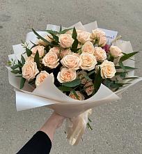 Букет Кремовые розы Латте в Миньяре