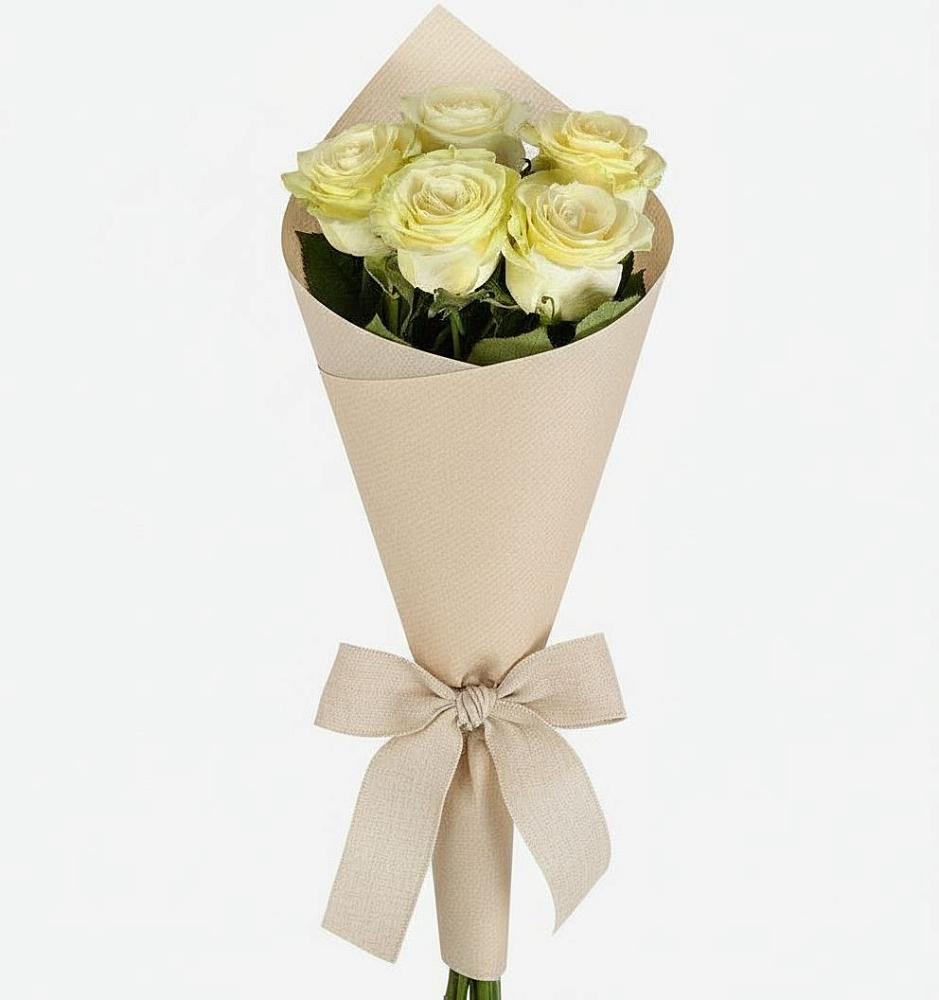 Букет цветов из: Розы в Миньяре