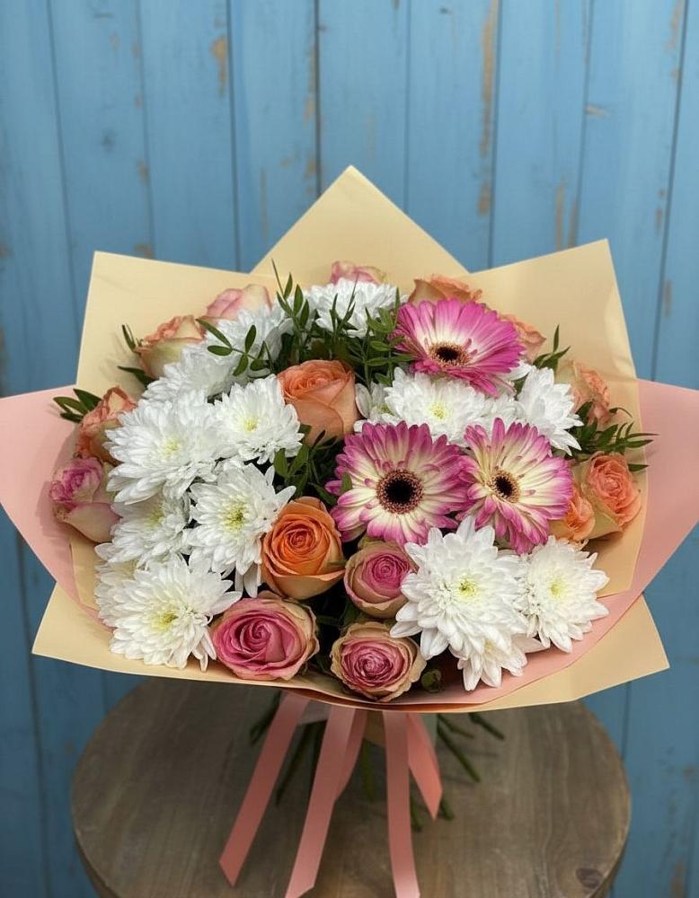 Букет цветов из: Розы, Герберы и Хризантемы в Миньяре