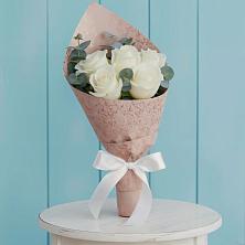 Букет цветов из:  Розы в Миньяре
