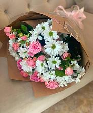 Букет цветов из:  Розы и Хризантемы #REPLACE_PRED# Миньяре