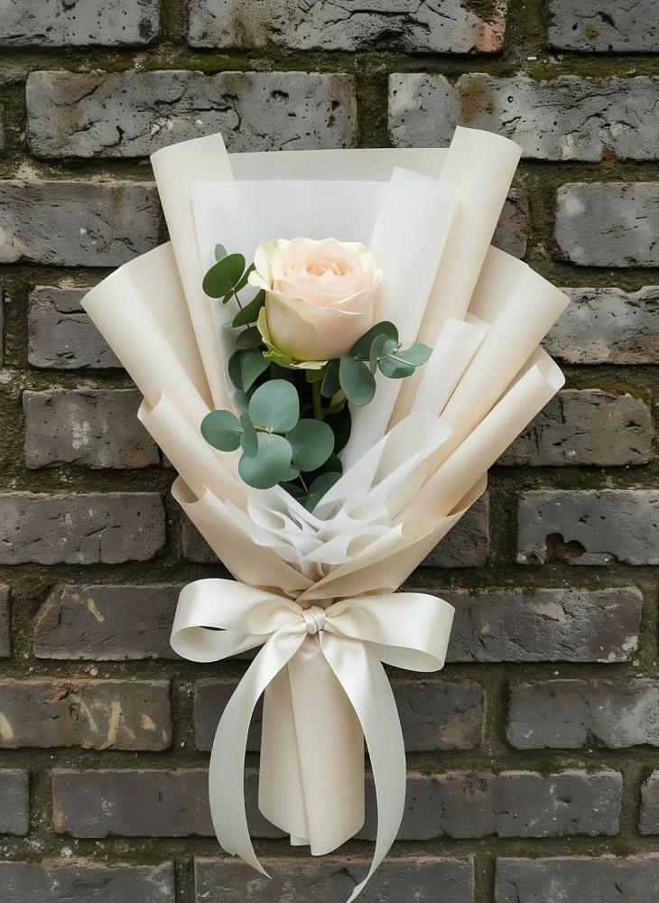 Букет цветов из: Розы в Миньяре