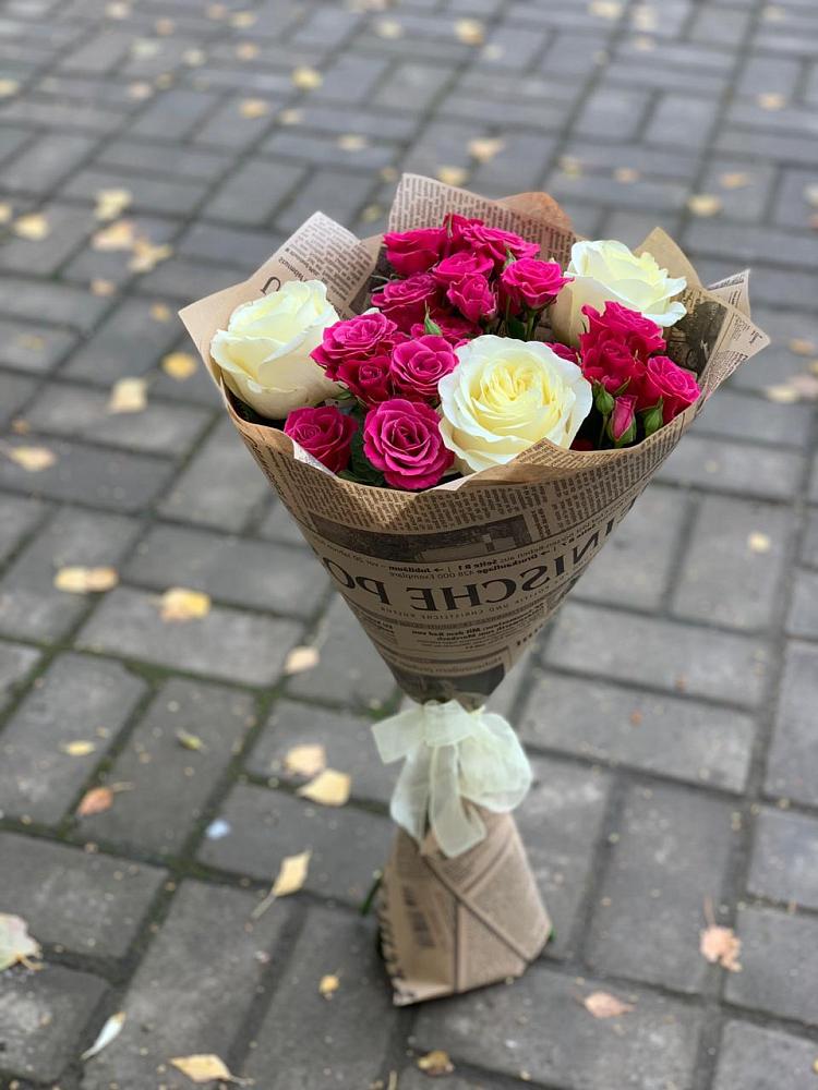 Букет цветов из: Розы в Миньяре