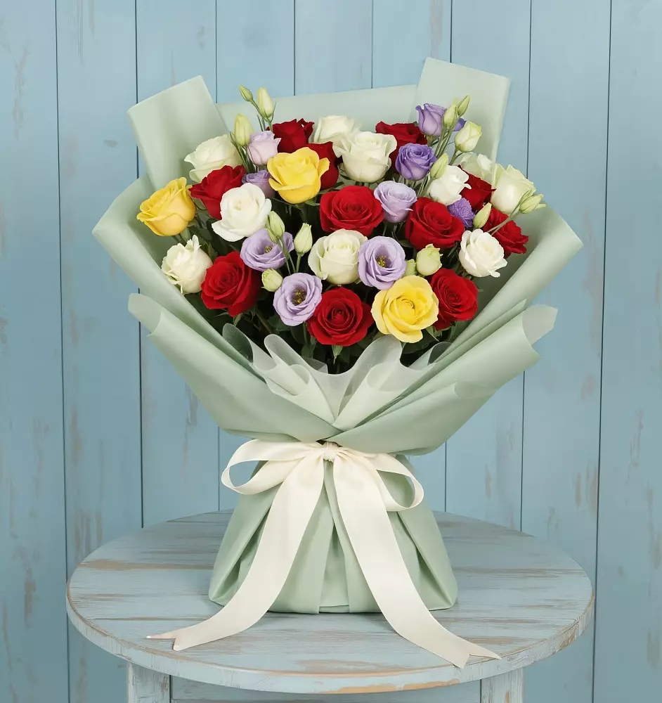 Букет цветов из: Розы в Миньяре