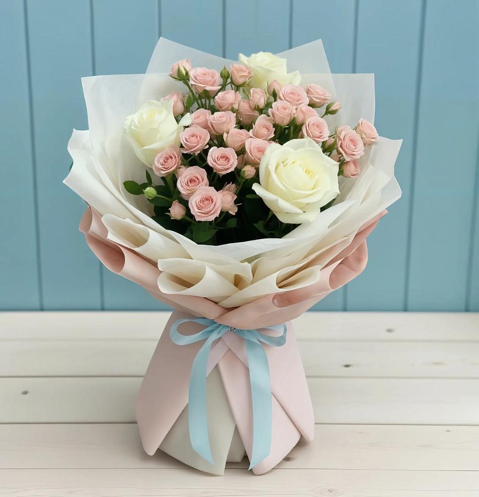 Букет цветов из: Розы в Миньяре