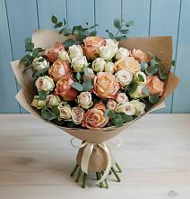 Букет цветов из:  Альстромерии и Розы #REPLACE_PRED# Миньяре