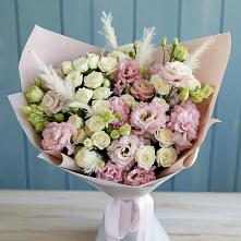 Букет цветов из:  Альстромерии и Розы в Миньяре